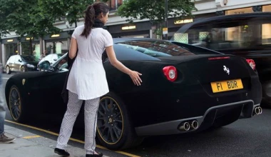 Black Velvet - Μια Ferrari σκέτο βελούδο...