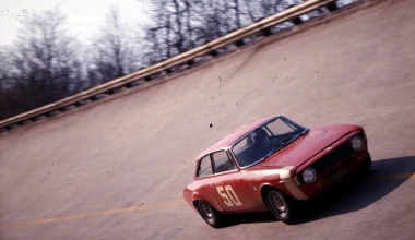 Alfa Romeo Giulia GTA: Λιγότερο, άρα περισσότερο