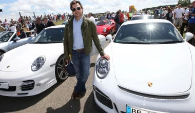 1.208 Porsche 911 στην πίστα