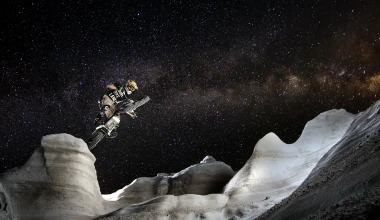 Julien, πιάσε δύο νεράκια κι έναν μέτριο

