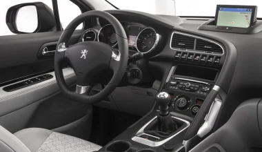 Νέο Peugeot 3008 και 3008 Hybrid4

