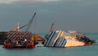 LIVE: Ανέλκυση του ναυαγίου Costa Concordia