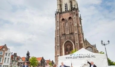 Σπουδαστές σπάνε το ρεκόρ των 0-100km/h σε ηλεκτρικό