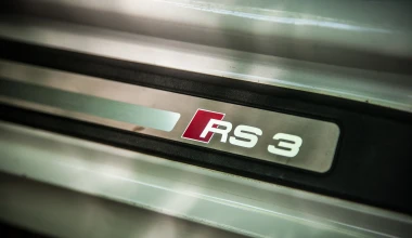 Audi RS3 vs Ducati Multistrada 1200