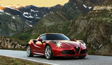 Ήρθαν οι νέες Alfa Romeo Giulietta και 4C