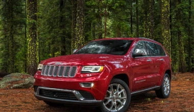 Παρών και το νέο Grand Cherokee στην έκθεση