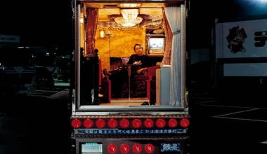 Decotora: Art on Truck