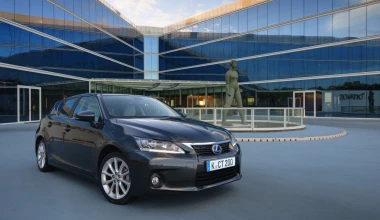 Lexus CT200h
