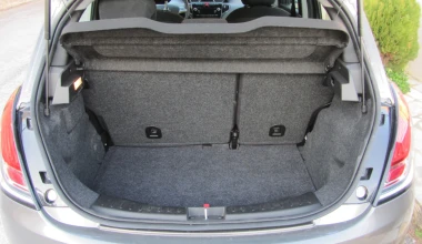 Lancia Ypsilon 1.3 MJT