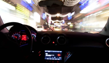 Βόλτα με το Adam στη Χριστουγεννιάτικη Αθήνα