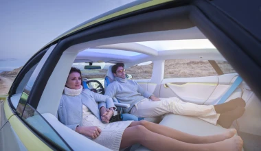 Το Rinspeed XchangE πάει μόνο του