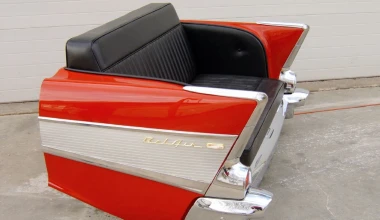 Καναπές και κρεβάτι για τους «πιστούς»