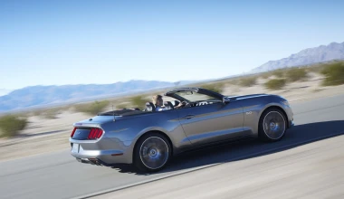 VIDEO: Ford Mustang Cabrio