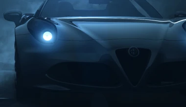 Video: Η Alfa Romeo 4C Spider σε 90”