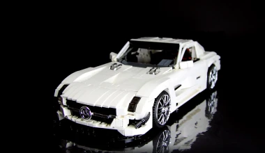 Mercedes-Benz SLS AMG GT3 από Lego

