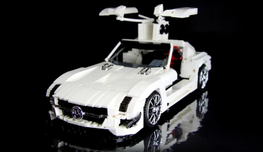 Mercedes-Benz SLS AMG GT3 από Lego

