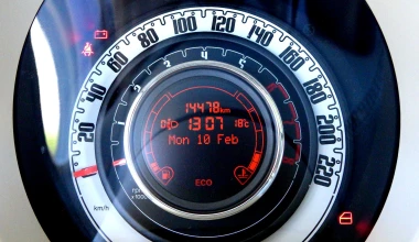 Fiat 500 TwinAir: Στυλ, επιδόσεις και οικονομία