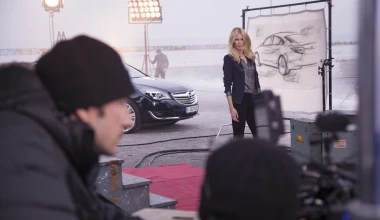 Opel και Claudia Schiffer: Συνεργασία ομορφιάς