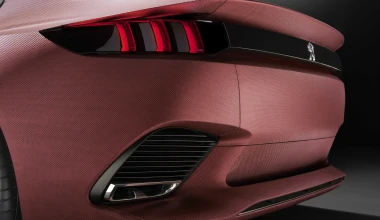 Το Peugeot Exalt εντυπωσιάζει στο Πεκίνο