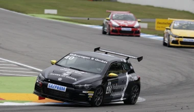 VW Scirocco R-Cup: Playmate με μπαλακλάβα