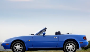 Οι 3 γενιές του Mazda MX-5