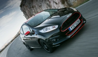 ΔΟΚΙΜΑΖΟΥΜΕ Ford Fiesta Black Edition 1.0 140 PS