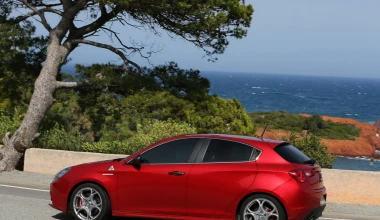 ΔΟΚΙΜΑΖΟΥΜΕ Alfa Romeo Giulietta QV TCT