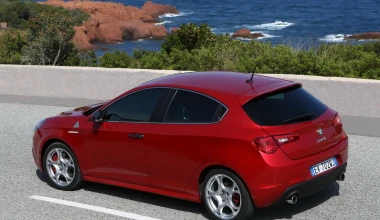 ΔΟΚΙΜΑΖΟΥΜΕ Alfa Romeo Giulietta QV TCT