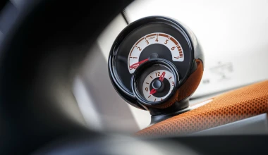 ΟΔΗΓΟΥΜΕ τα νέα Smart Fortwo & Forfour 