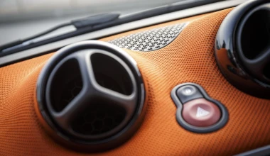 ΟΔΗΓΟΥΜΕ τα νέα Smart Fortwo & Forfour