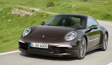 Νέα Porsche 911 Carrera 4