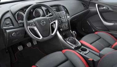 Opel Astra facelift 2013