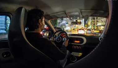 Swinging στην Αθήνα με το νέο Renault Twingo