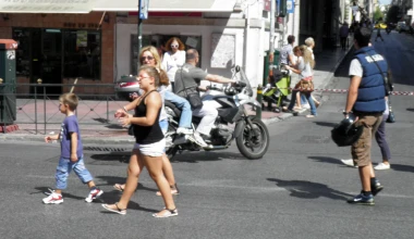 Πανεπιστημίου: κλειστή στα ΙΧ, ανοιχτή στον κόσμο