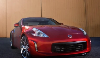 Νέο Nissan 370Z στο Παρίσι

