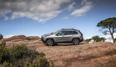 Jeep Cherokee Trailhawk: Για τα δύσκολα