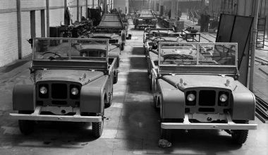 Land Rover Defender: Ακόμα και οι σκληροί πεθαίνουν