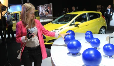 Άρωμα έκθεσης Παρισιού: Με (πολλές) εικόνες