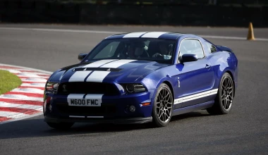 Ford Mustang Shelby GT500 @ Brands Hatch