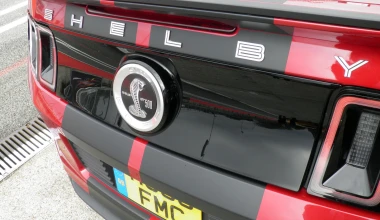Ford Mustang Shelby GT500 @ Brands Hatch