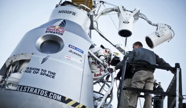 Red Bull Stratos: Φτάνει στο ύψος ρεκόρ

