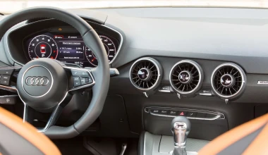 ΟΔΗΓΟΥΜΕ ΣΤΗΝ ΕΛΛΑΔΑ Audi TT Coupe