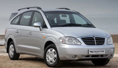 10 από τα ασχημότερα αυτοκίνητα όλων των εποχών