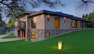 Σπίτι – ΟΝΕΙΡΟ με… 20 γκαράζ!