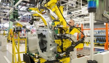 Βόλτα στο εργοστάσιο της Fiat από τον... υπολογιστή σου!