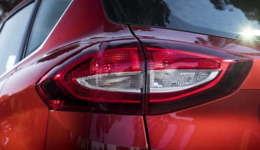 ΟΔΗΓΟΥΜΕ τα νέα Ford C-MAX & Grand C-MAX 2015