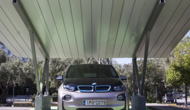 Ηλιακός Σταθμός Φόρτισης οχημάτων στην Αθήνα