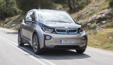 Ηλιακός Σταθμός Φόρτισης οχημάτων στην Αθήνα