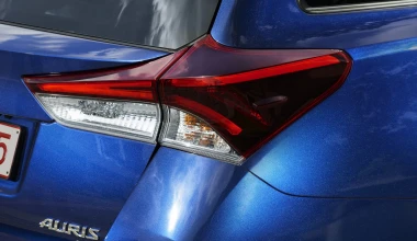 Οδηγούμε Νέο Toyota Auris