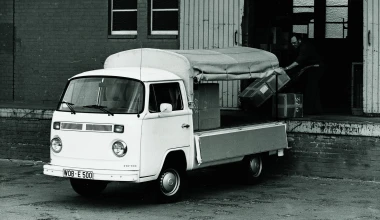 Το αυτοκίνητο των λουλουδιών στα… θυμαράκια